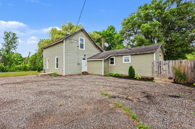 20449 W Howard City-Edmore, Reynolds Twp, MI 49329