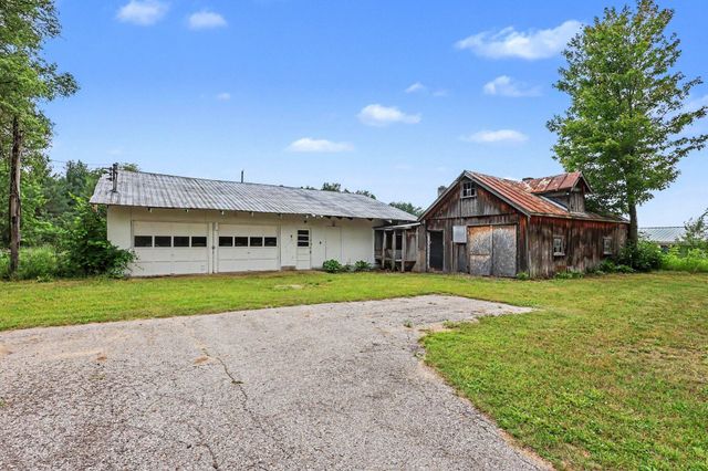 20449 W Howard City-Edmore, Reynolds Twp, MI 49329