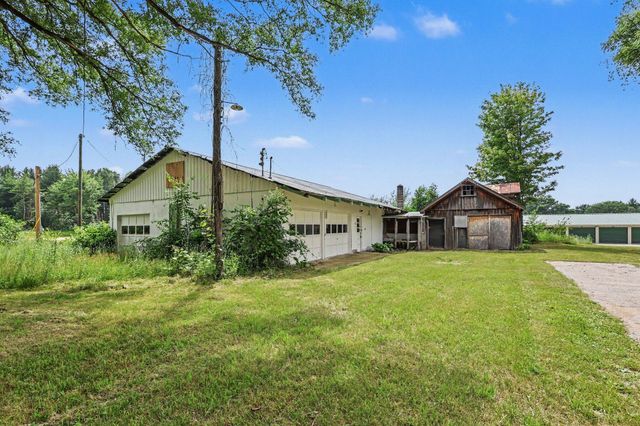 20449 W Howard City-Edmore, Reynolds Twp, MI 49329