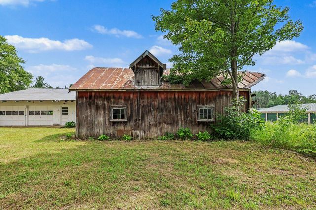 20449 W Howard City-Edmore, Reynolds Twp, MI 49329
