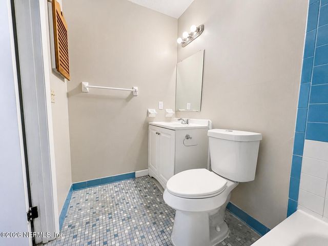 7913 JASPER Avenue, Jacksonville, FL 32211