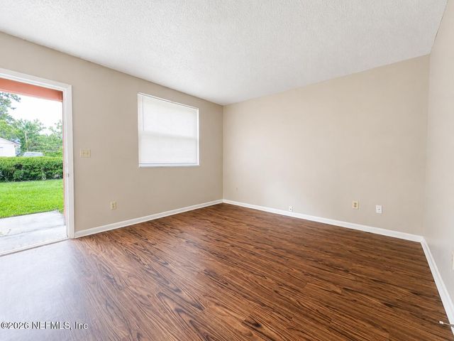7913 JASPER Avenue, Jacksonville, FL 32211