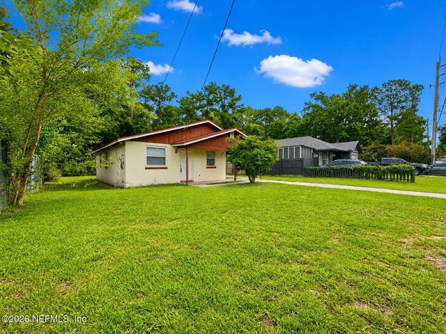7913 JASPER Avenue, Jacksonville, FL 32211