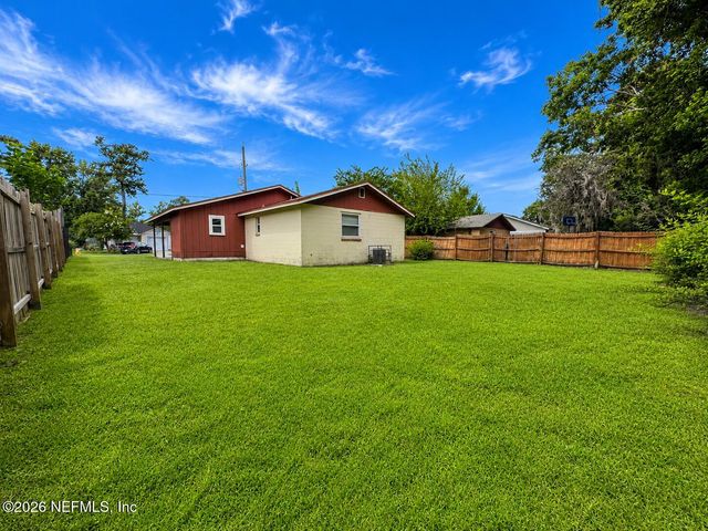 7913 JASPER Avenue, Jacksonville, FL 32211