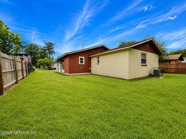 7913 JASPER Avenue, Jacksonville, FL 32211