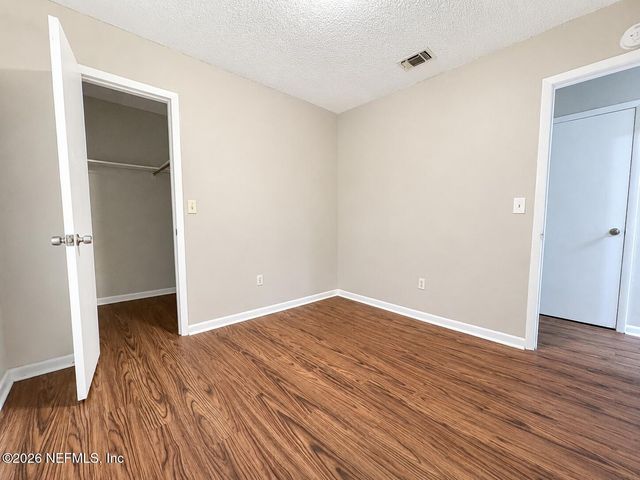 7913 JASPER Avenue, Jacksonville, FL 32211