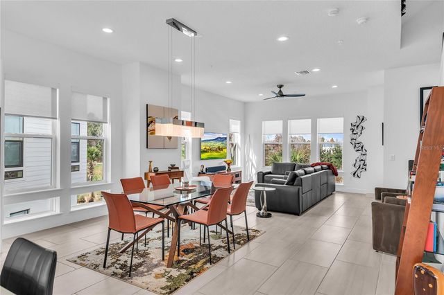 2402 ADDALIA ALLEY, Orlando, FL 32804