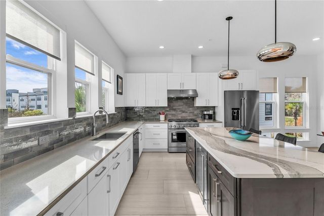 2402 ADDALIA ALLEY, Orlando, FL 32804