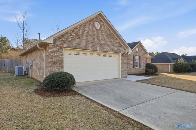 14414 Sloan Road, Athens, AL 35613