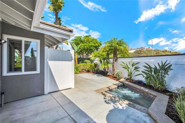 804 Gardenia, Corona Del Mar, CA 92625