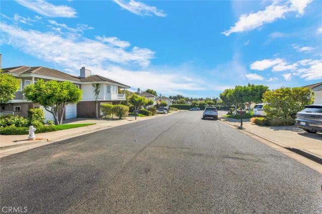 804 Gardenia, Corona Del Mar, CA 92625