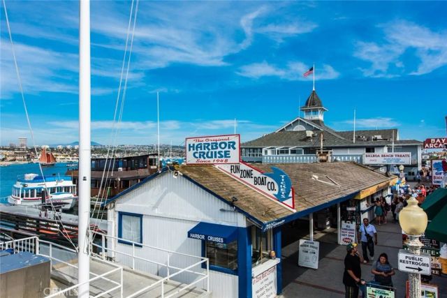 804 Gardenia, Corona Del Mar, CA 92625