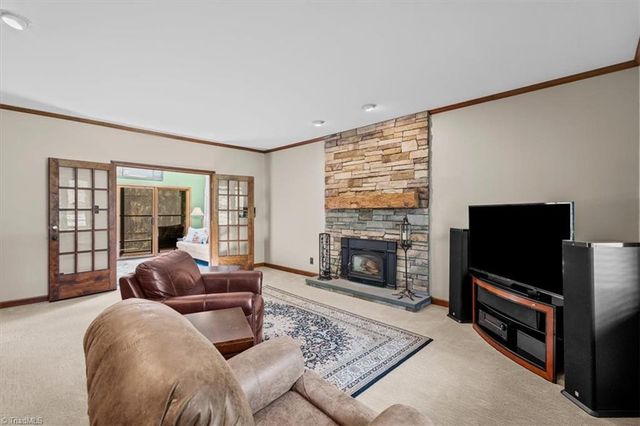 6210 Oak Bur Court, Pleasant Garden, NC 27313