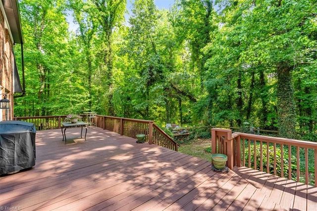 6210 Oak Bur Court, Pleasant Garden, NC 27313