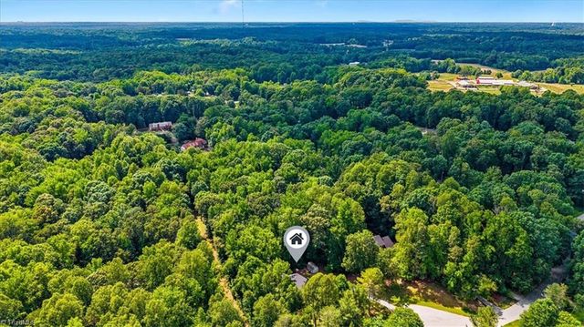 6210 Oak Bur Court, Pleasant Garden, NC 27313
