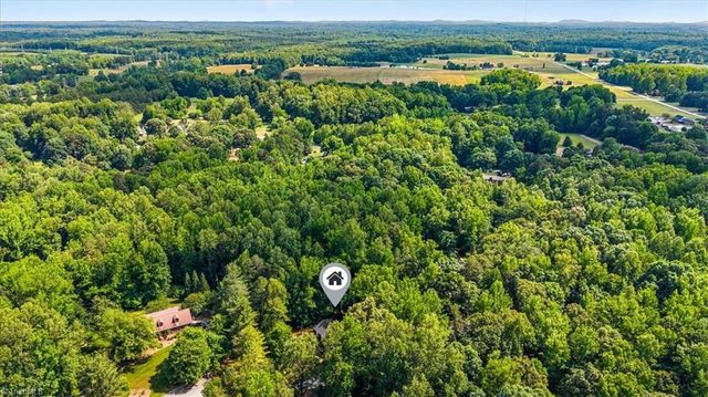 6210 Oak Bur Court, Pleasant Garden, NC 27313