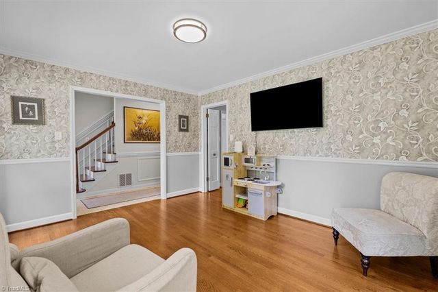 6210 Oak Bur Court, Pleasant Garden, NC 27313
