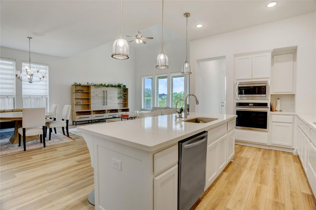 23619 Lively Ferry Lane, Richmond, TX 77469