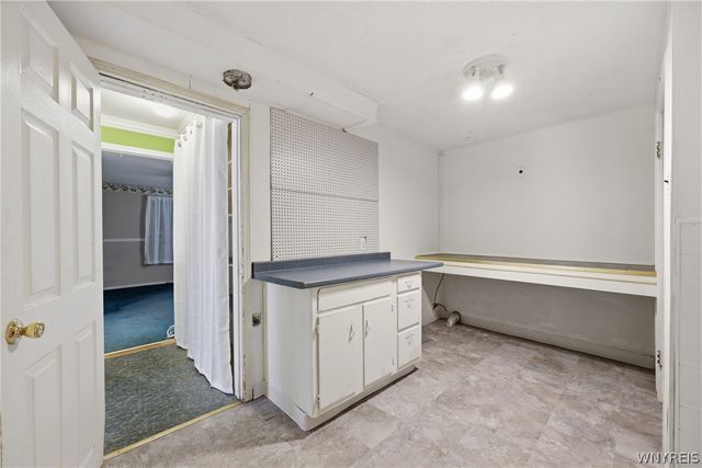 207 Huxley Drive, Amherst, NY 14226