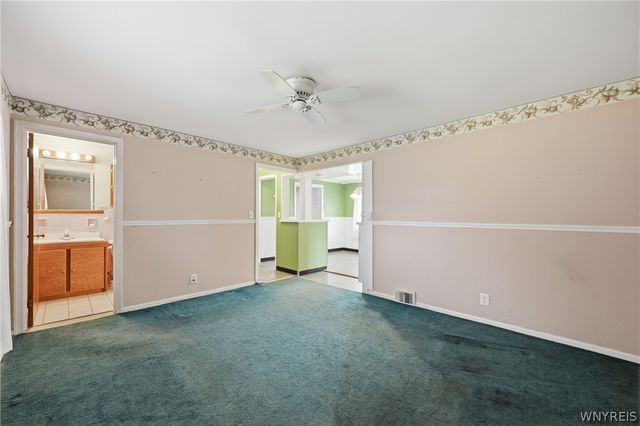207 Huxley Drive, Amherst, NY 14226