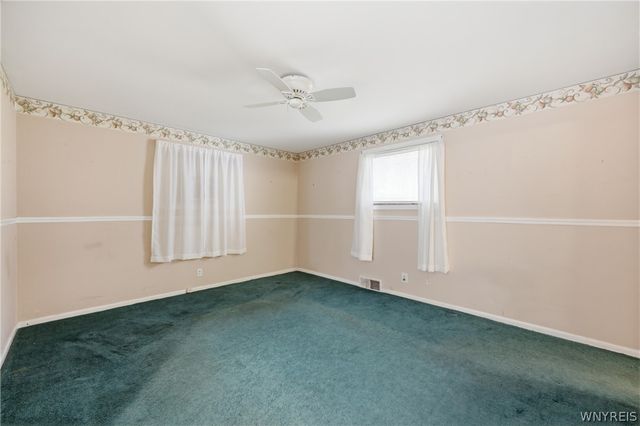 207 Huxley Drive, Amherst, NY 14226