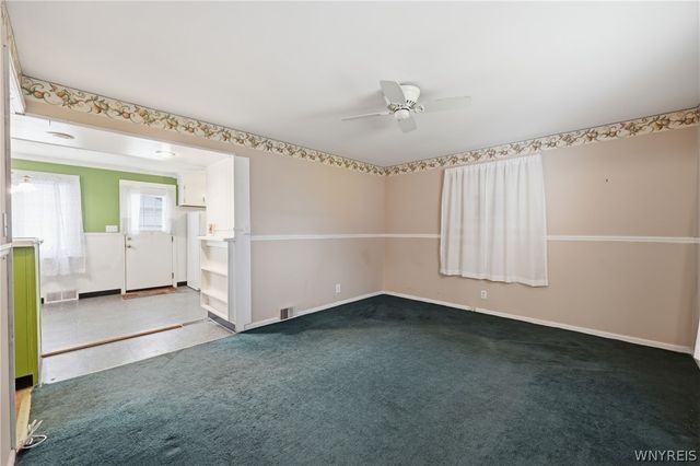 207 Huxley Drive, Amherst, NY 14226