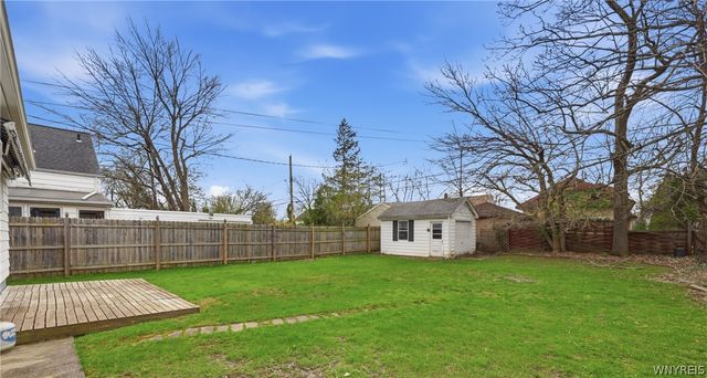 207 Huxley Drive, Amherst, NY 14226