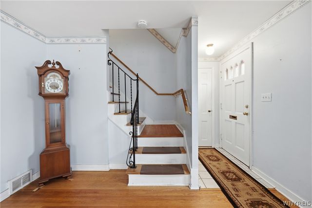 207 Huxley Drive, Amherst, NY 14226