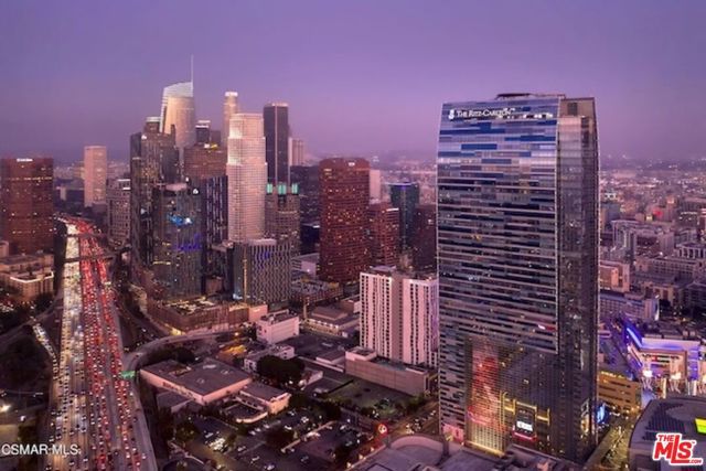 900 W Olympic Boulevard 34D, Los Angeles, CA 90015