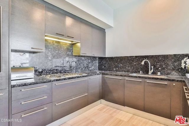 900 W Olympic Boulevard 34D, Los Angeles, CA 90015