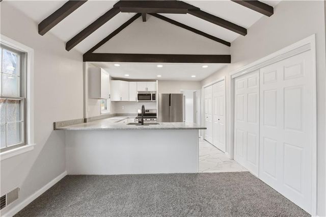 3900 Circle Drive, Independence, MO 64052