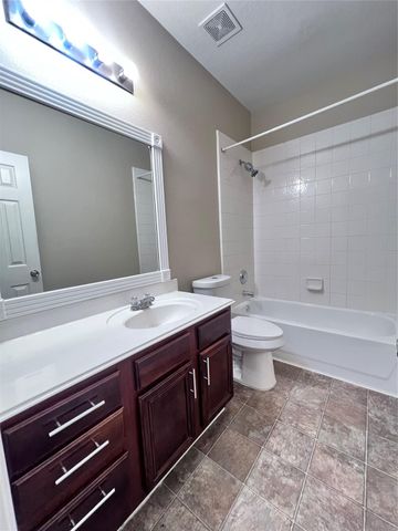 11750 Pinemeade Lane, Tomball, TX 77375