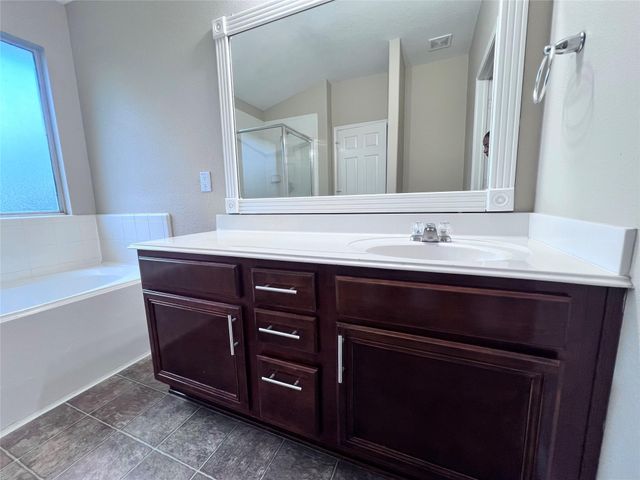 11750 Pinemeade Lane, Tomball, TX 77375