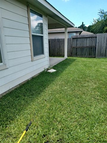 11750 Pinemeade Lane, Tomball, TX 77375