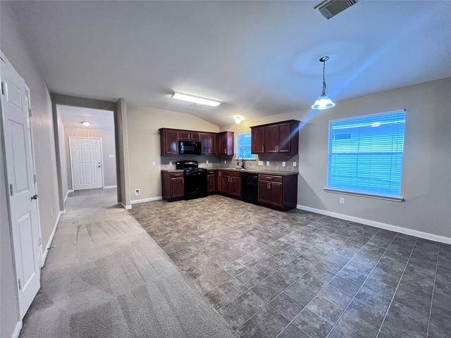 11750 Pinemeade Lane, Tomball, TX 77375