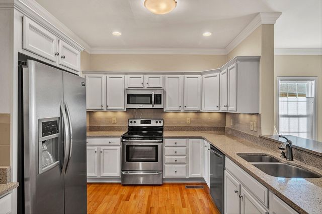 1609 Cascades CT, Salem, VA 24153