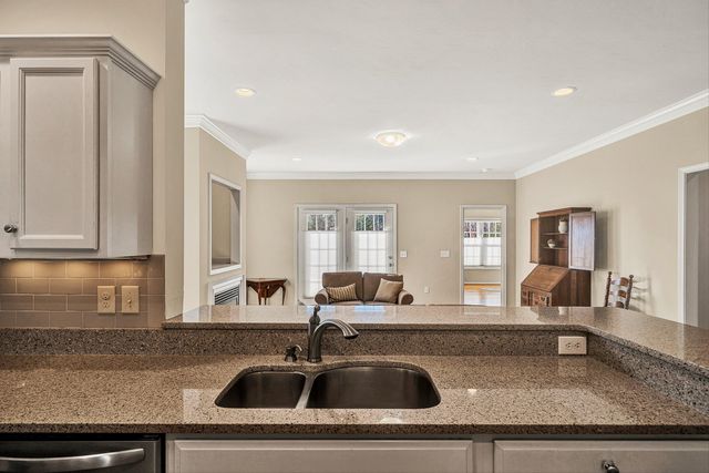 1609 Cascades CT, Salem, VA 24153