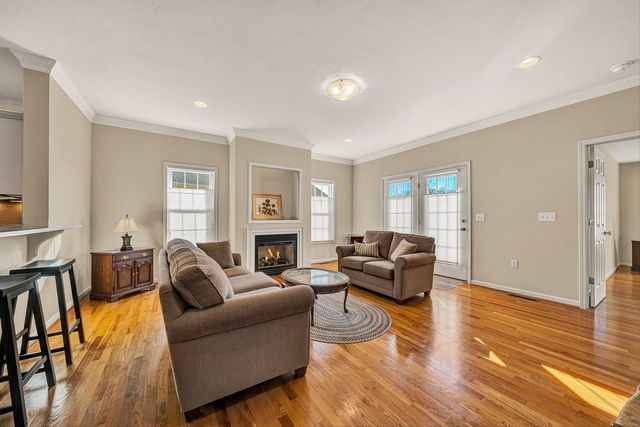 1609 Cascades CT, Salem, VA 24153