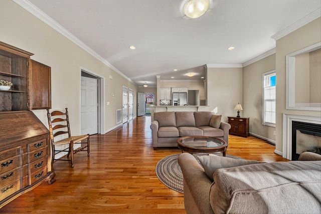 1609 Cascades CT, Salem, VA 24153