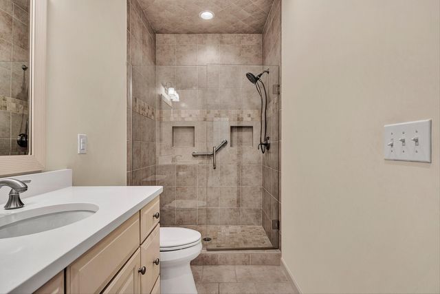 1609 Cascades CT, Salem, VA 24153