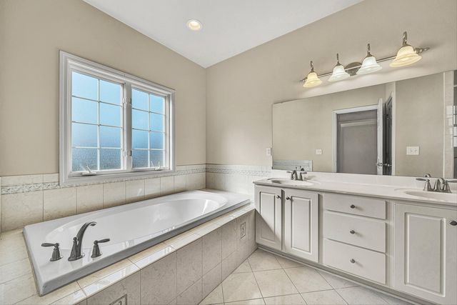 1609 Cascades CT, Salem, VA 24153