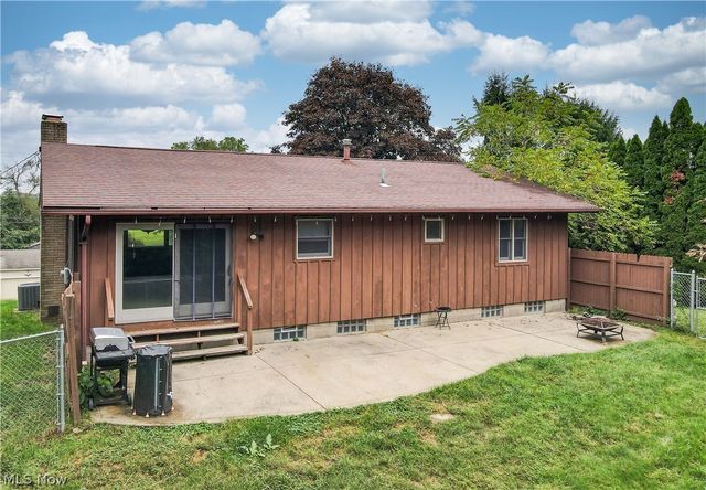 1206 Dussel Road, Kent, OH 44240
