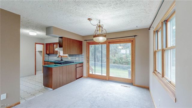 1206 Dussel Road, Kent, OH 44240