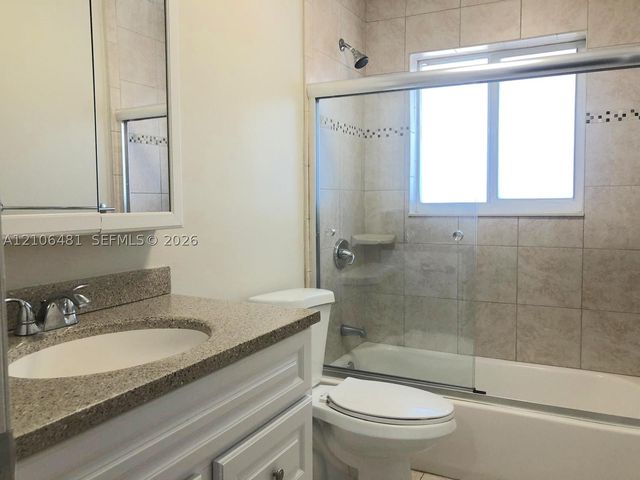 2809 Middle River Dr 1, Fort Lauderdale, FL 33306