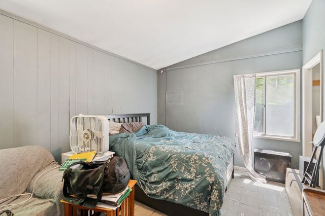 16 Brierbrook Lane, Springfield, VT 05156
