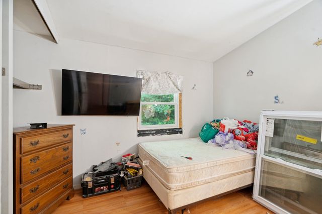 16 Brierbrook Lane, Springfield, VT 05156