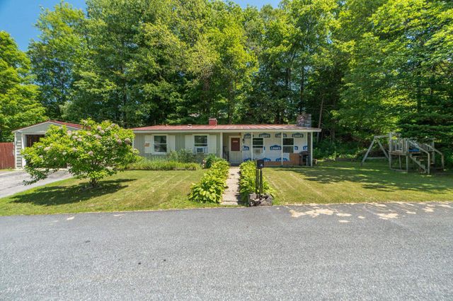 16 Brierbrook Lane, Springfield, VT 05156