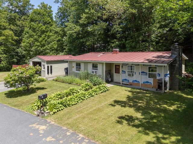 16 Brierbrook Lane, Springfield, VT 05156