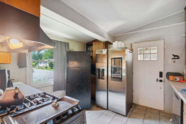 16 Brierbrook Lane, Springfield, VT 05156