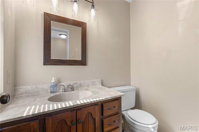 1341 Snapdragon Court, St Louis, MO 63146